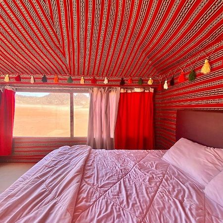 Wadi Rum Silk Road Camp ภายนอก รูปภาพ