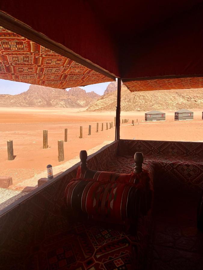 Wadi Rum Silk Road Camp ภายนอก รูปภาพ