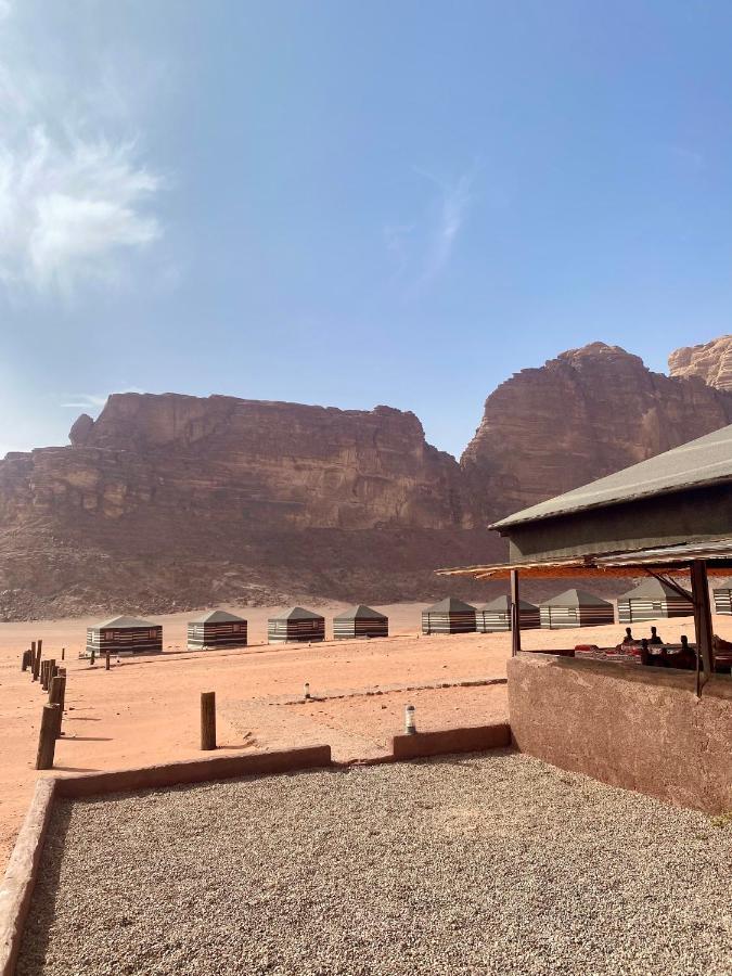Wadi Rum Silk Road Camp ภายนอก รูปภาพ