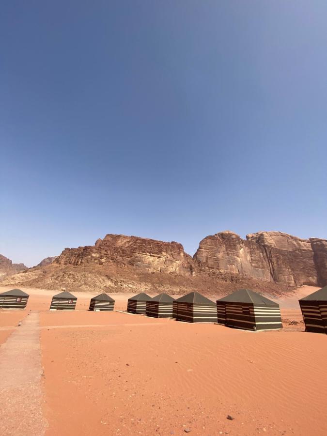 Wadi Rum Silk Road Camp ภายนอก รูปภาพ