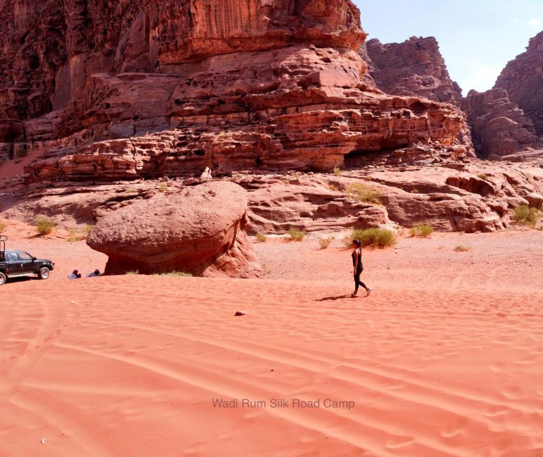 Wadi Rum Silk Road Camp ภายนอก รูปภาพ