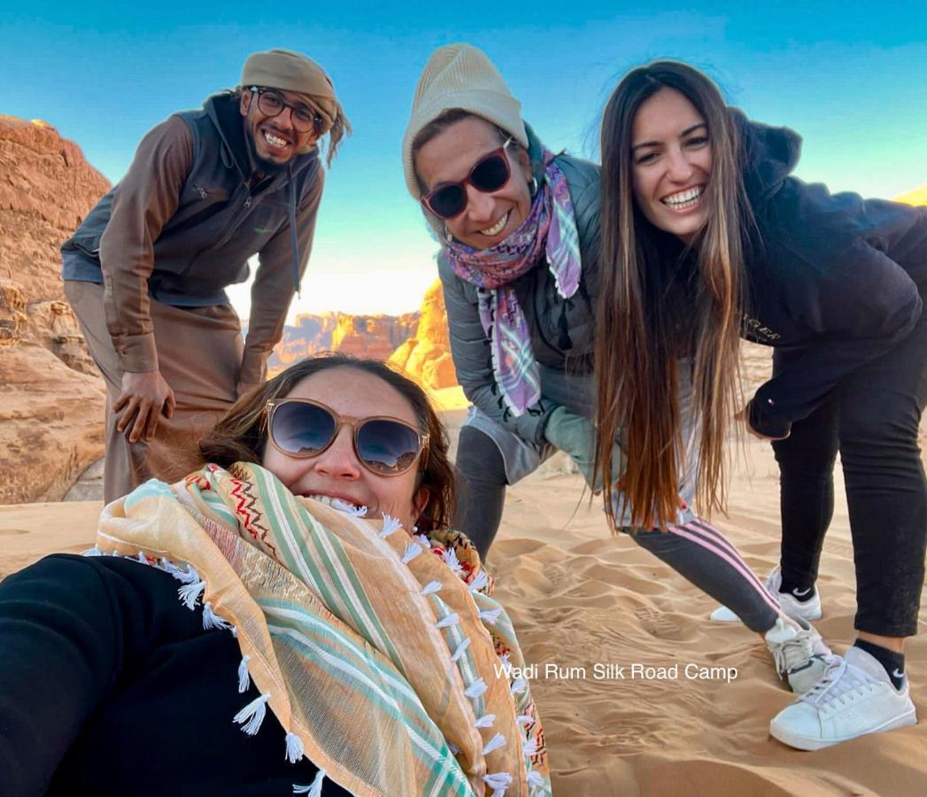 Wadi Rum Silk Road Camp ภายนอก รูปภาพ