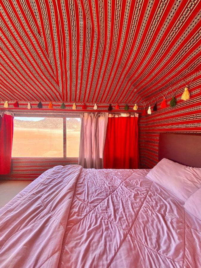 Wadi Rum Silk Road Camp ภายนอก รูปภาพ