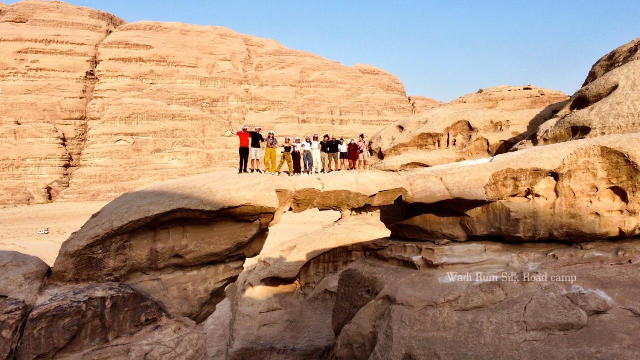Wadi Rum Silk Road Camp ภายนอก รูปภาพ