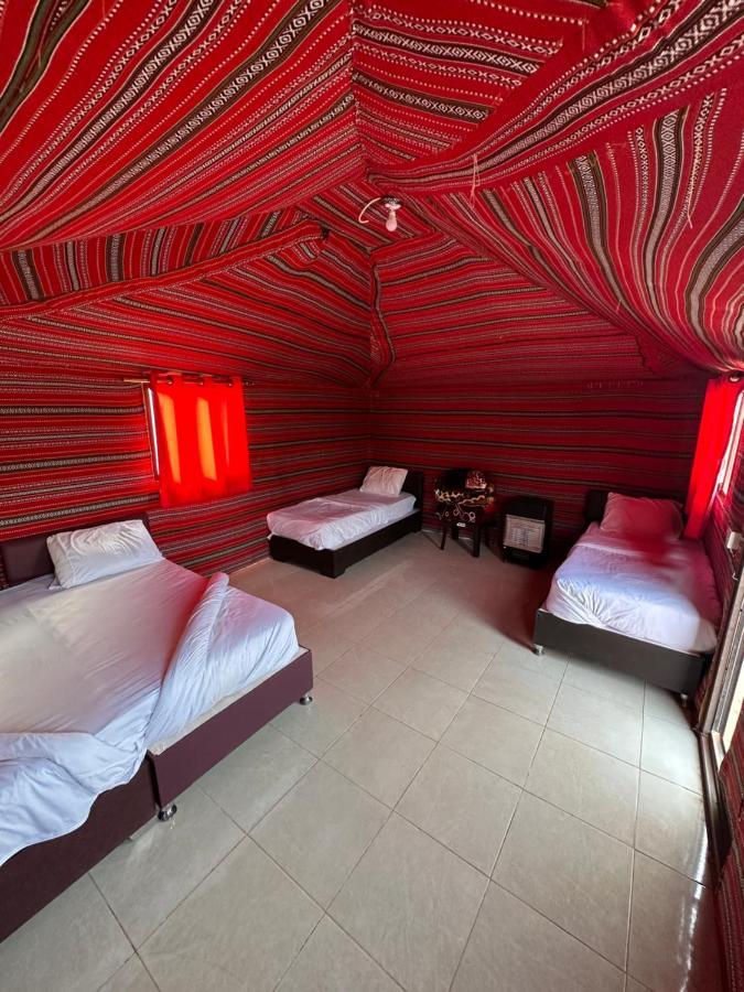 Wadi Rum Silk Road Camp ภายนอก รูปภาพ