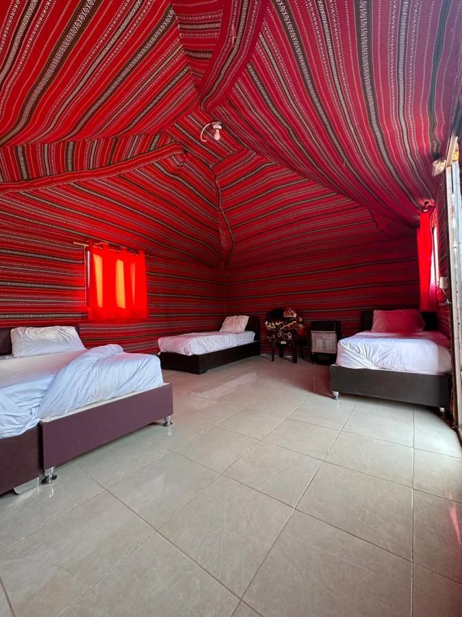 Wadi Rum Silk Road Camp ภายนอก รูปภาพ
